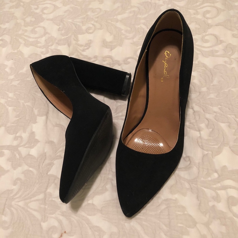 Qupid Chunky Black Heels size 6